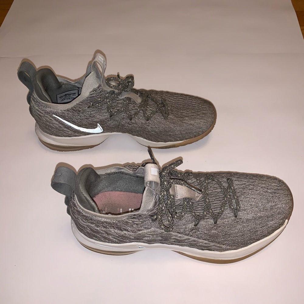 Nike LeBron XV 15 Low Light Bone Athletic Shoes - Picture 6 of 14